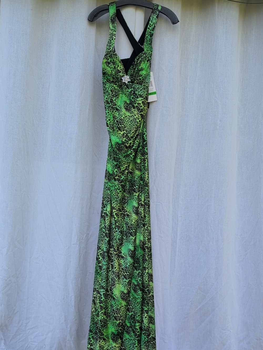 Green Animal-Print V-Neck Maxi Dress with Cross-Back Straps